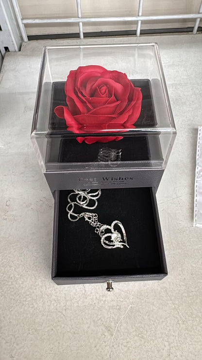 RosaEterna© - Flor Preservada en Cúpula de Cristal + collar corazón plateado